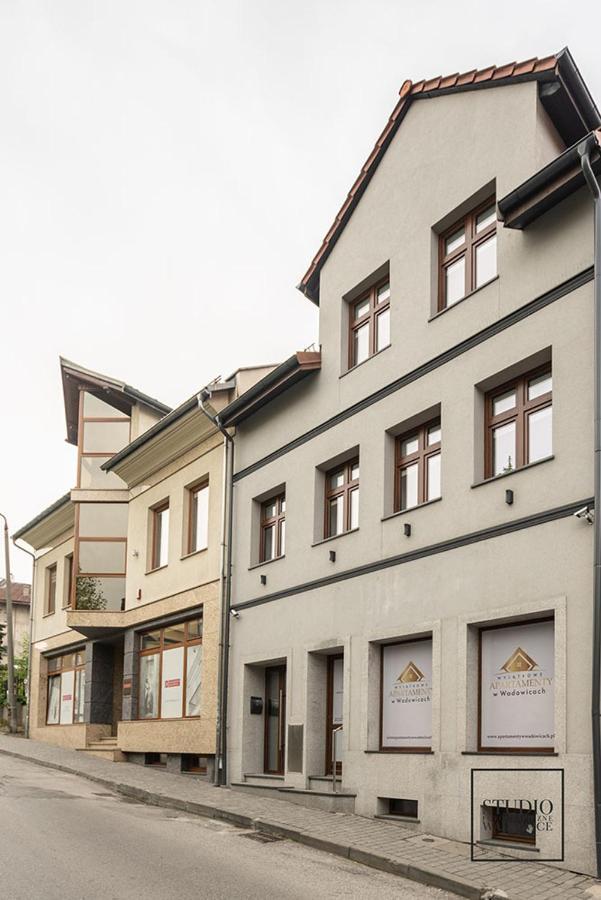 Апартаменты Apartament Karminowy Вадовице Экстерьер фото